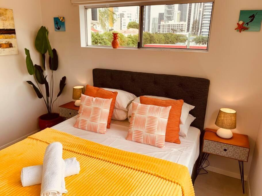 Broadbeach, Stylish Apartment Close To Everything Gold Coast Dış mekan fotoğraf